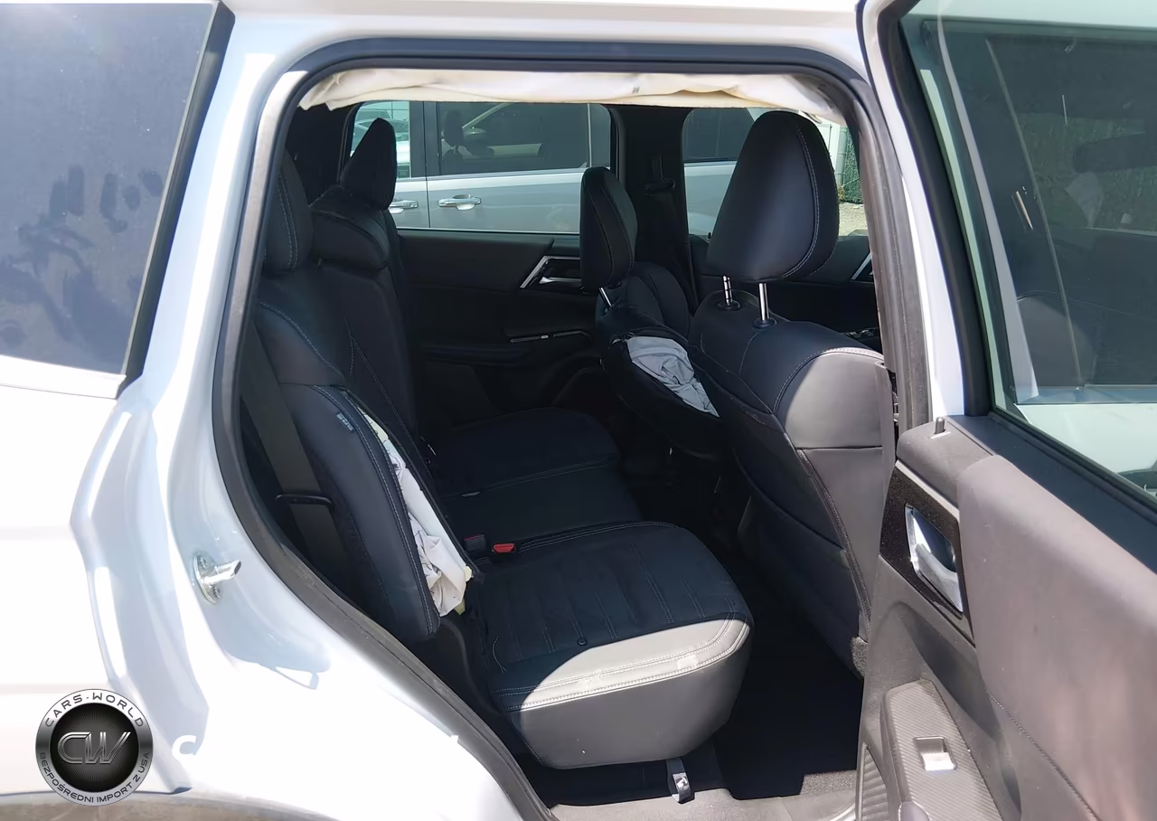 2023 Mitsubishi Outlander Ralliart S-Awc-Se 2.5 S-Awc-Se Black Edition S-Awc-Se Special Editiont S-Awc VIN:JA4J4UA85PZ019275 - 8