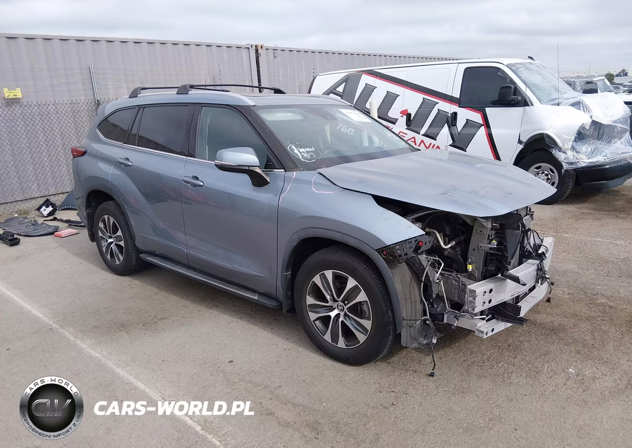 2022 Toyota Highlander Xle – zdjęcie 1 z 18