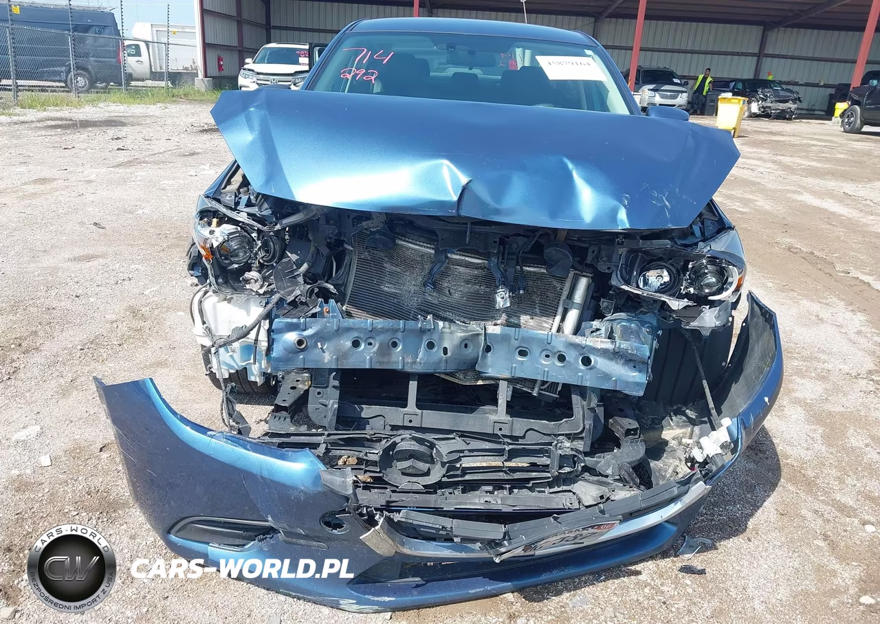 2017 Mazda Mazda3 Sport VIN:3MZBN1U79HM124720 - 6