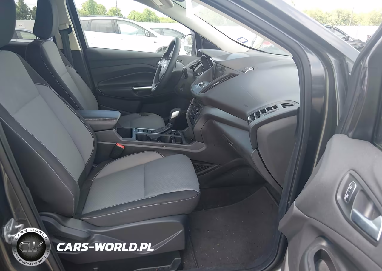 2019 Ford Escape Se VIN:1FMCU9GD0KUA96041 - 5