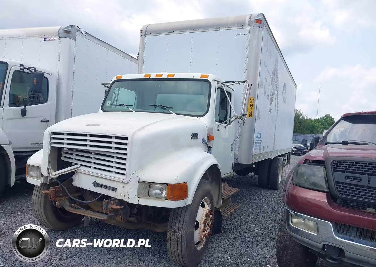 2000 International 4000 4700 VIN:1HTSCAAM1YH310181 - 2