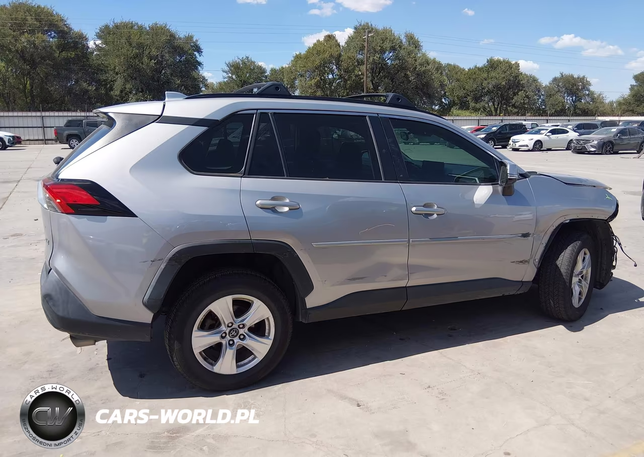 2020 Toyota Rav4 Xle VIN:2T3W1RFV3LC045157 - 14
