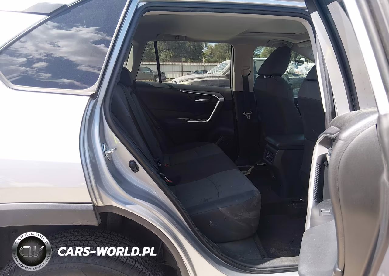 2020 Toyota Rav4 Xle VIN:2T3W1RFV3LC045157 - 8