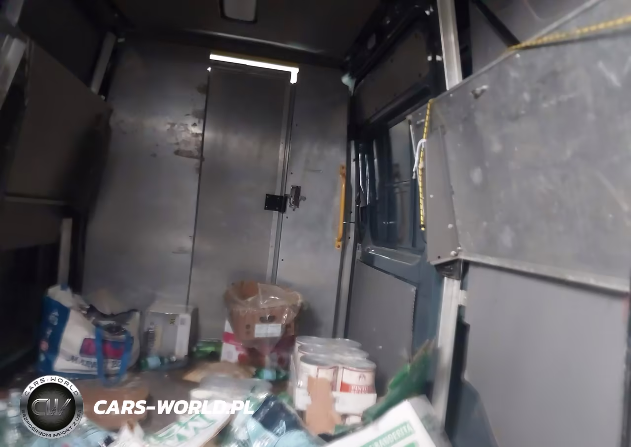2018 Mercedes-Benz Sprinter 2500 Standard Roof V6 VIN:WD3PE7CD0JP648108 - 8