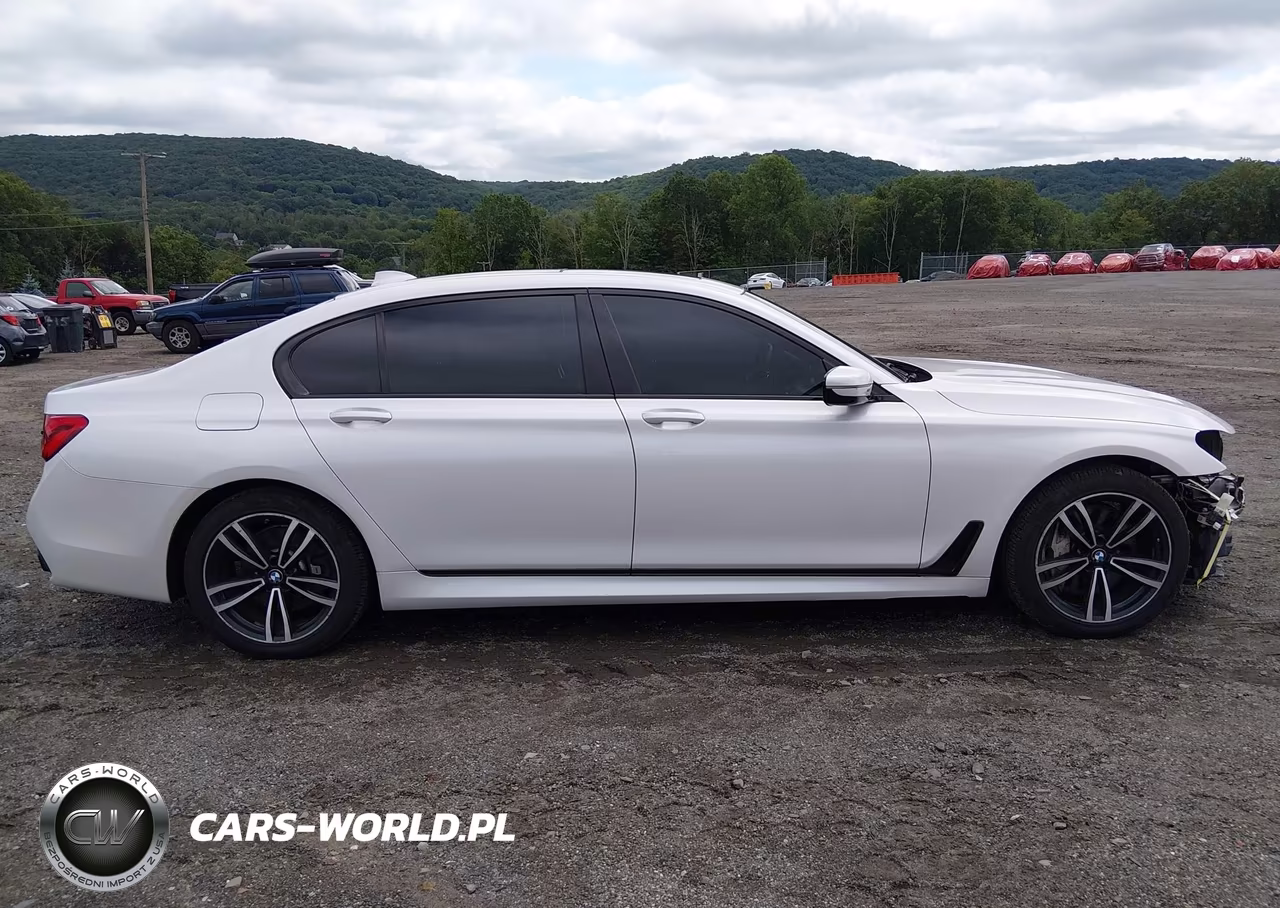 2018 BMW Alpina B7 xDrive VIN:WBA7F2C57JG424877 - 14