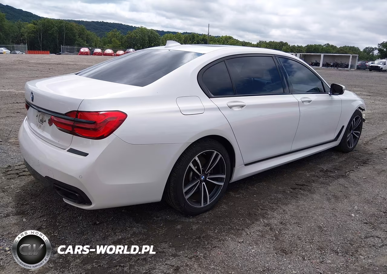 2018 BMW Alpina B7 xDrive VIN:WBA7F2C57JG424877 - 4