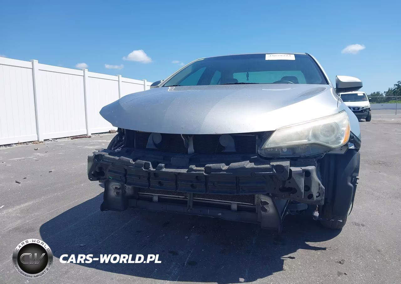 2015 Toyota Camry Le VIN:4T1BF1FK0FU101333 - 19