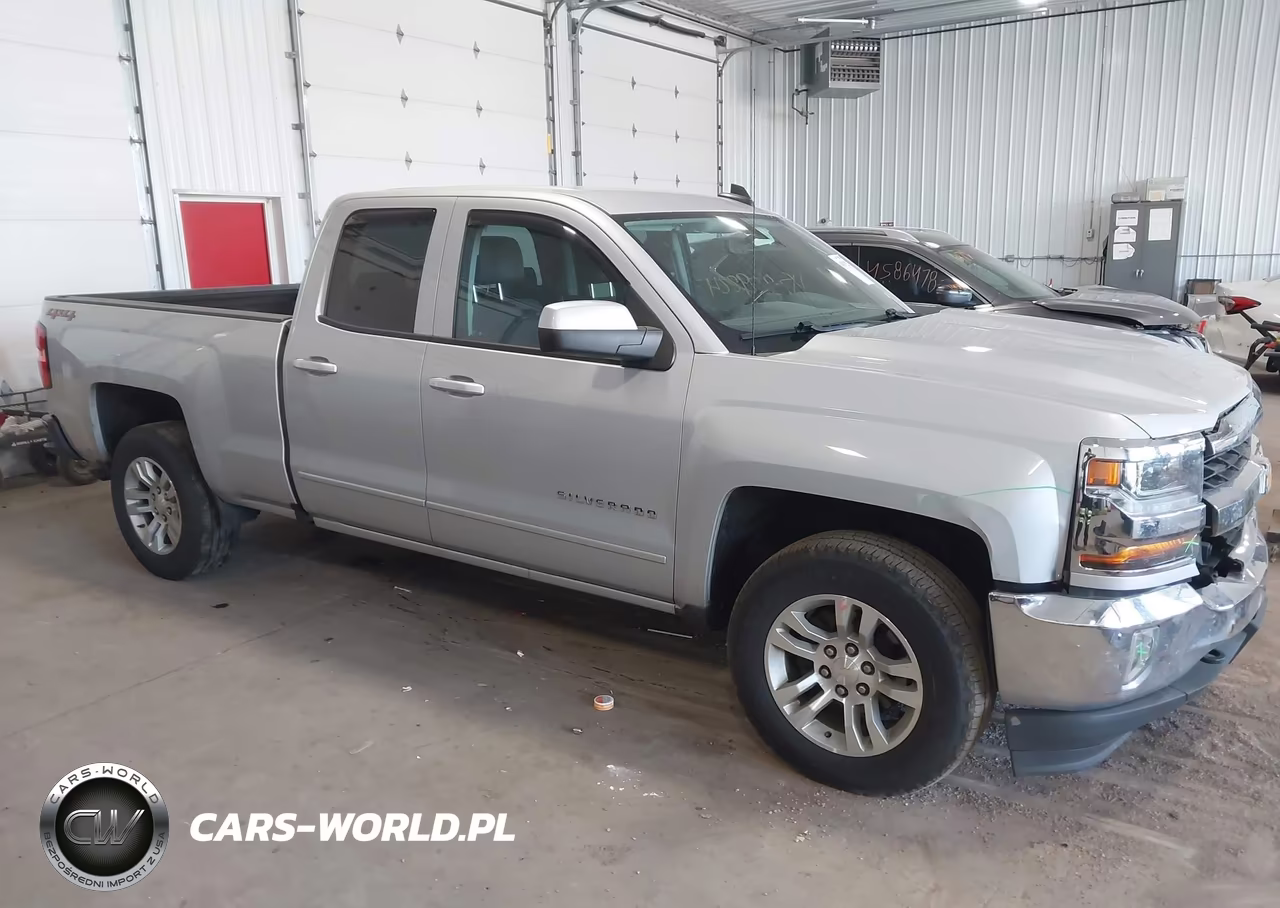 2018 Chevrolet Silverado 1500 1Lt VIN:1GCVKREC3JZ355636 - 1