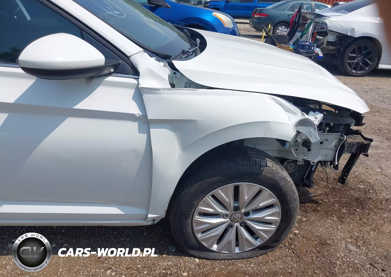 2019 Volkswagen Jetta S VIN:3VWC57BU5KM199681 - 18