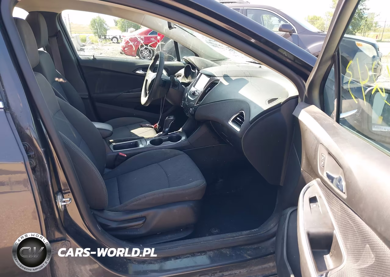 2017 Chevrolet Cruze Lt Auto VIN:1G1BE5SM0H7166716 - 5