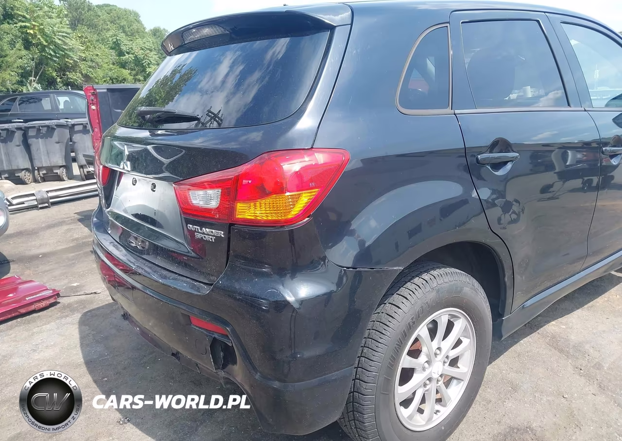 2011 Mitsubishi Outlander Sport Es VIN:JA4AP3AUXBZ006819 - 6