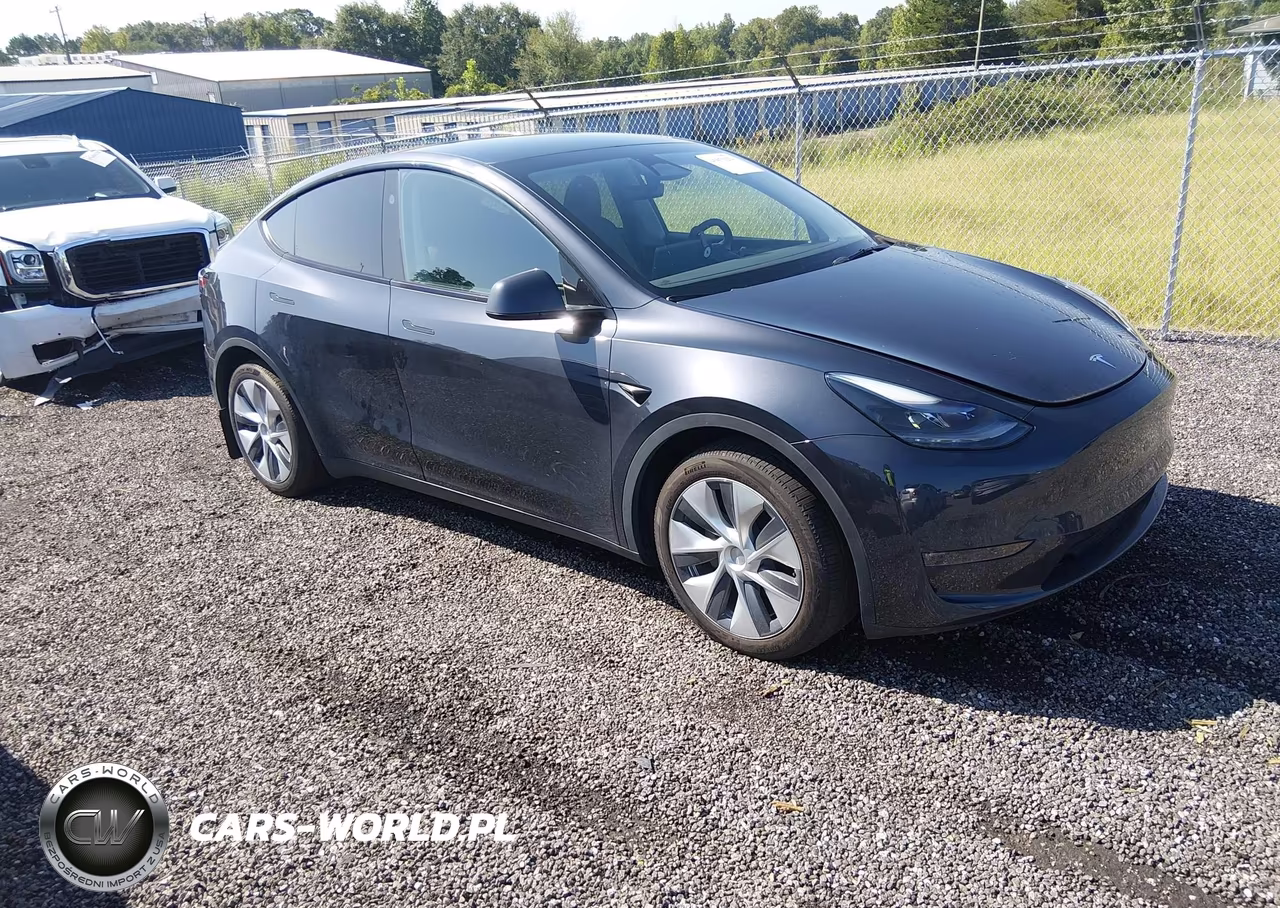 2024 Tesla Model Y Long Range Dual Motor All-Wheel Drive – zdjęcie 1 z 19