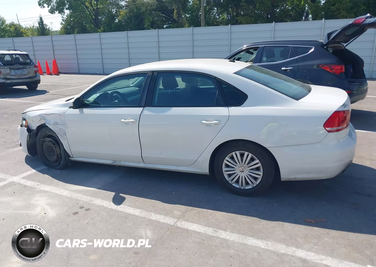 2015 Volkswagen Passat 1.8T S VIN:1VWAS7A3XFC018493 - 15