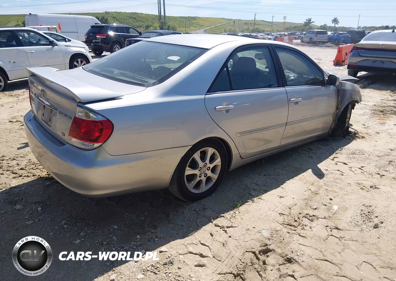 2006 Toyota Camry Xle V6 VIN:4T1BF30KX6U621513 - 4