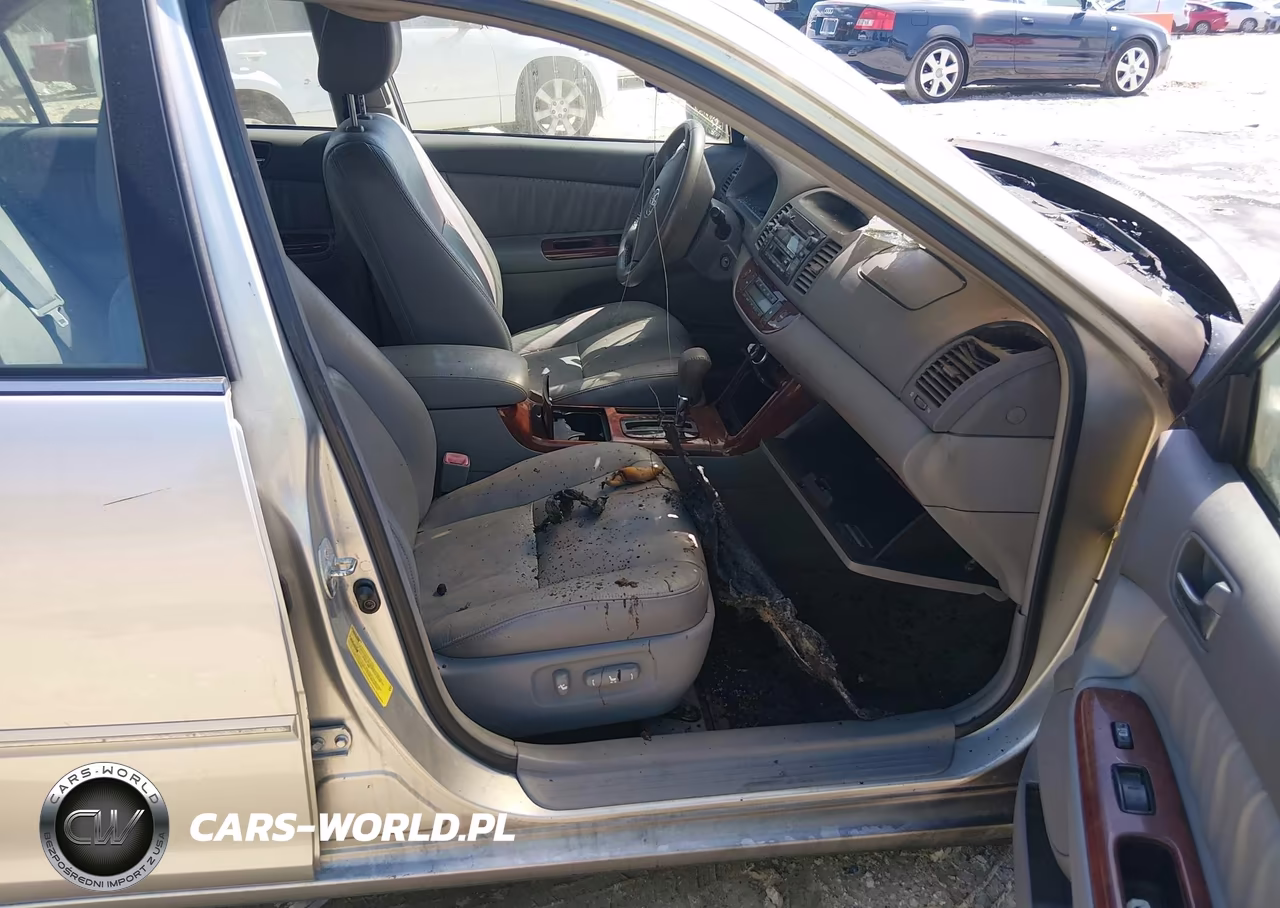 2006 Toyota Camry Xle V6 VIN:4T1BF30KX6U621513 - 5
