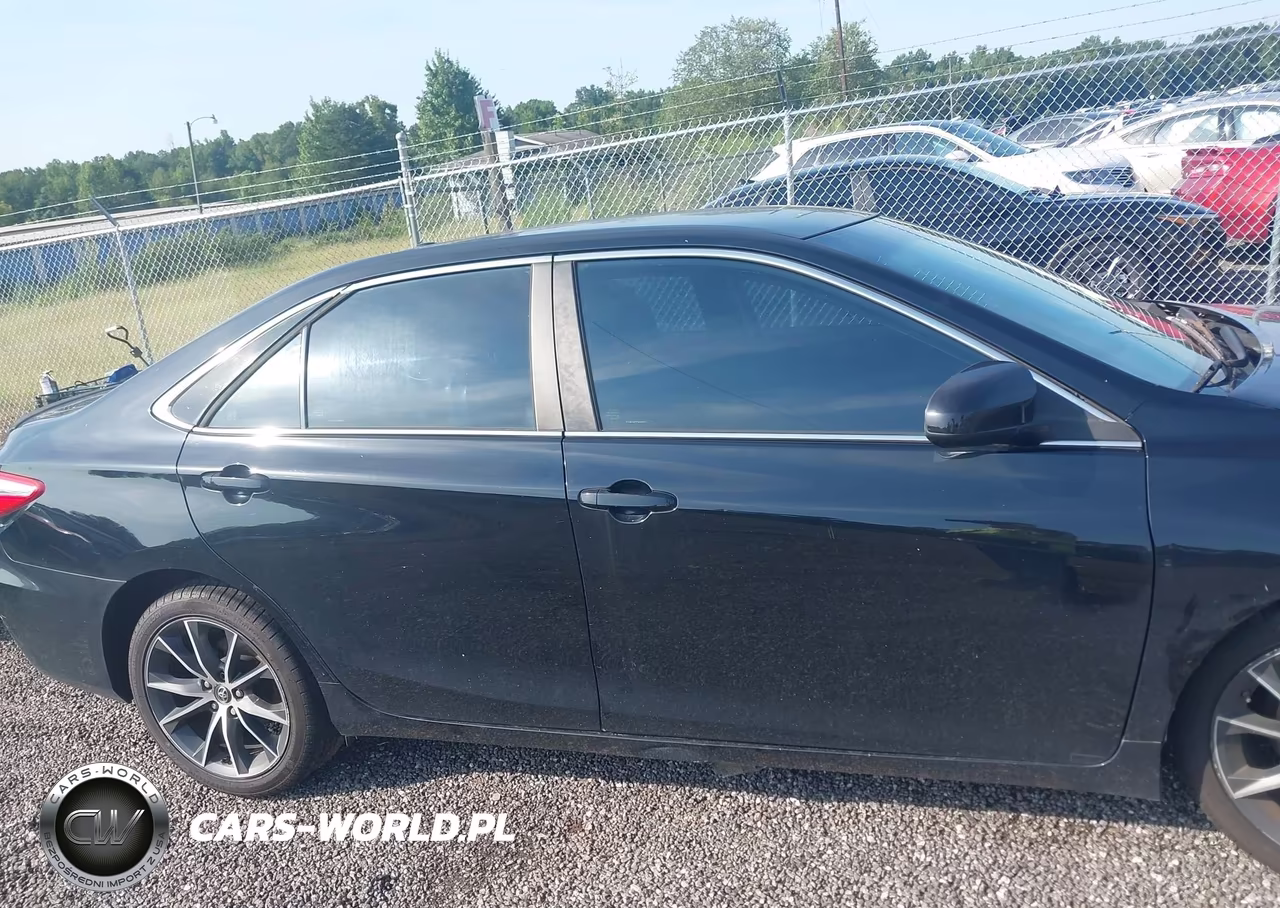 2015 Toyota Camry Xse VIN:4T1BF1FKXFU484407 - 13