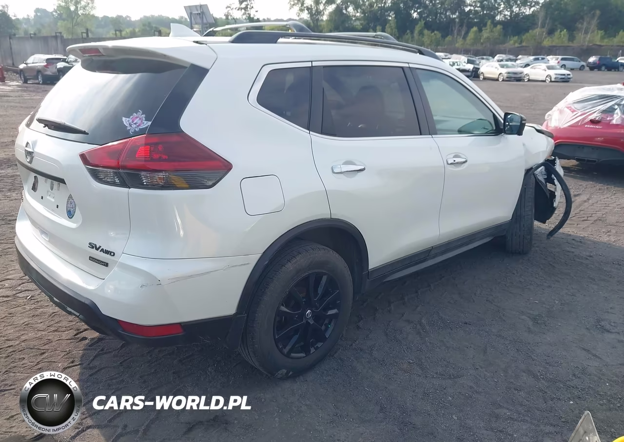 2018 Nissan Rogue Sv VIN:5N1AT2MV7JC758443 - 4