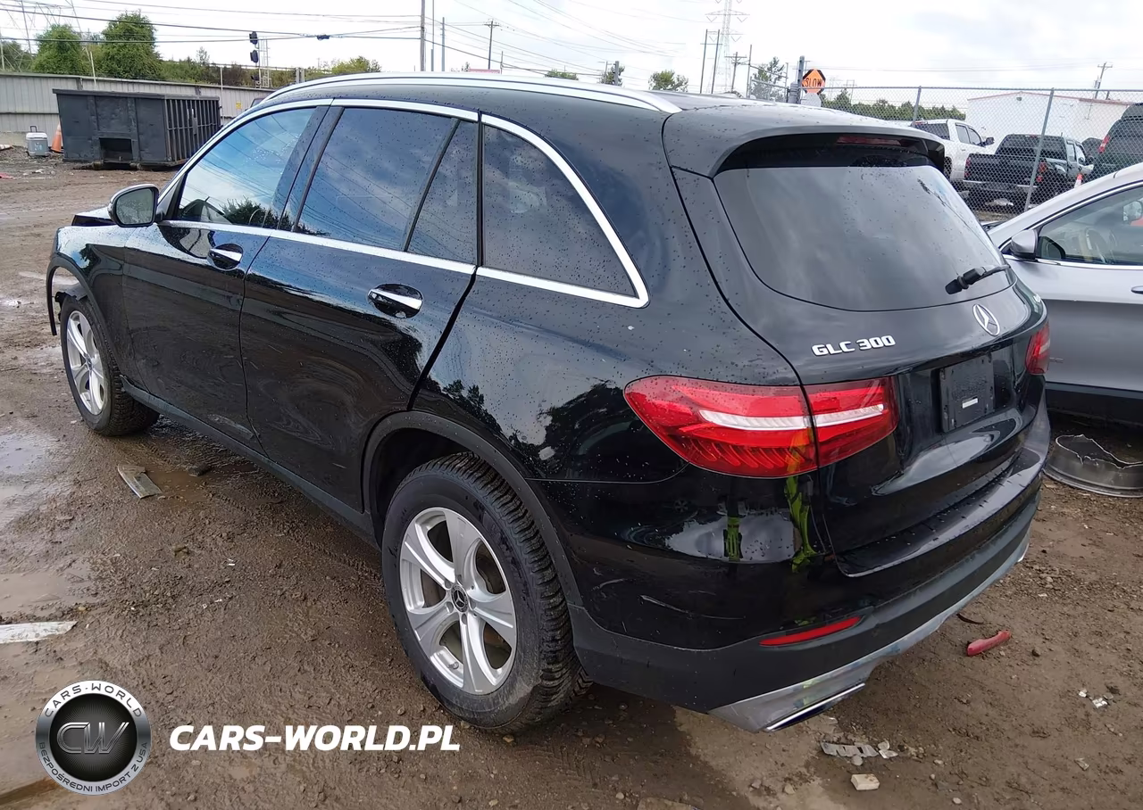 2017 Mercedes-Benz Glc 300 4Matic VIN:WDC0G4KB2HF221992 - 3