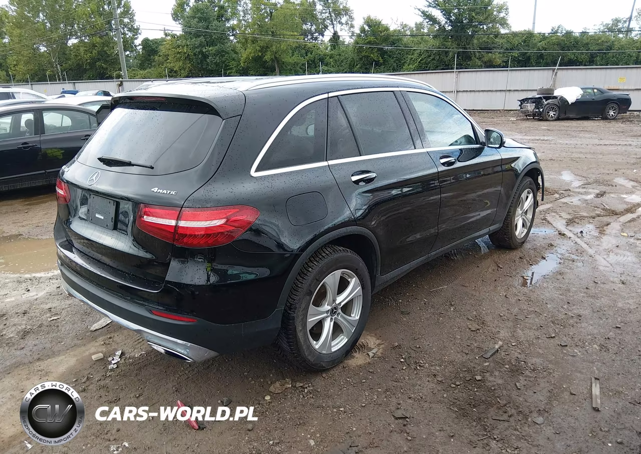 2017 Mercedes-Benz Glc 300 4Matic VIN:WDC0G4KB2HF221992 - 4