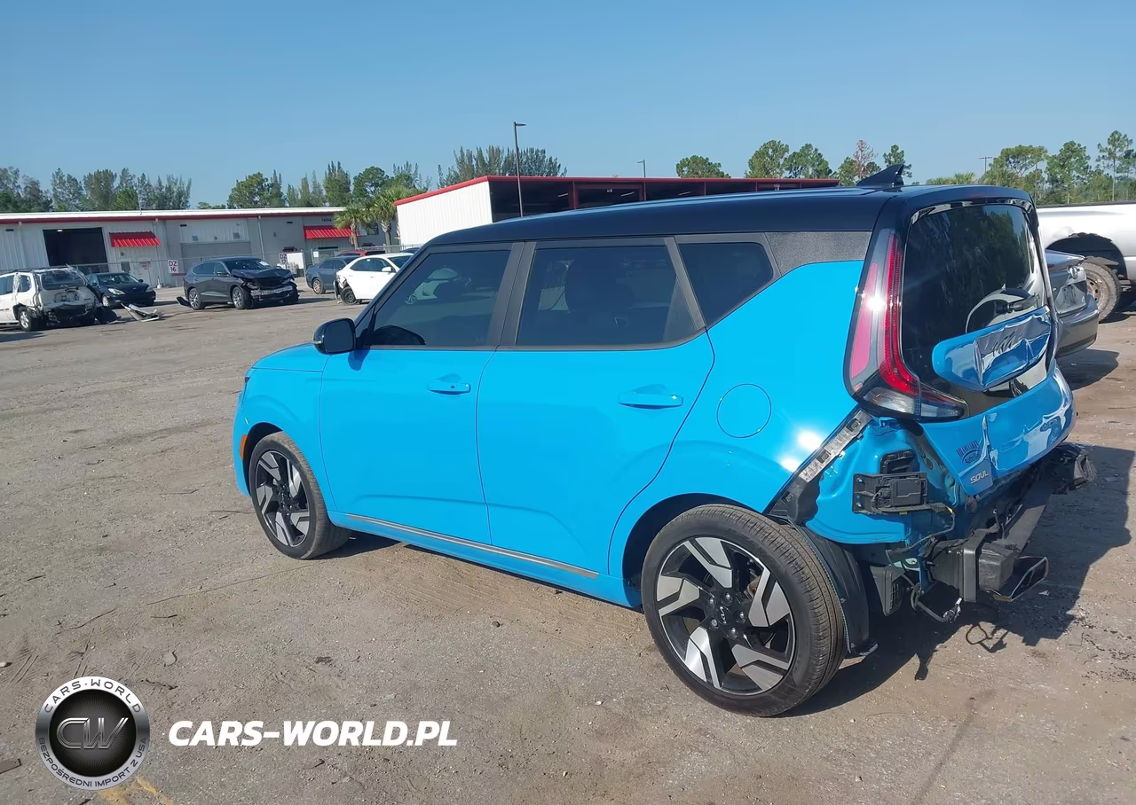 2024 Kia Soul Gt-Line VIN:KNDJ53AU2R7219684 - 3