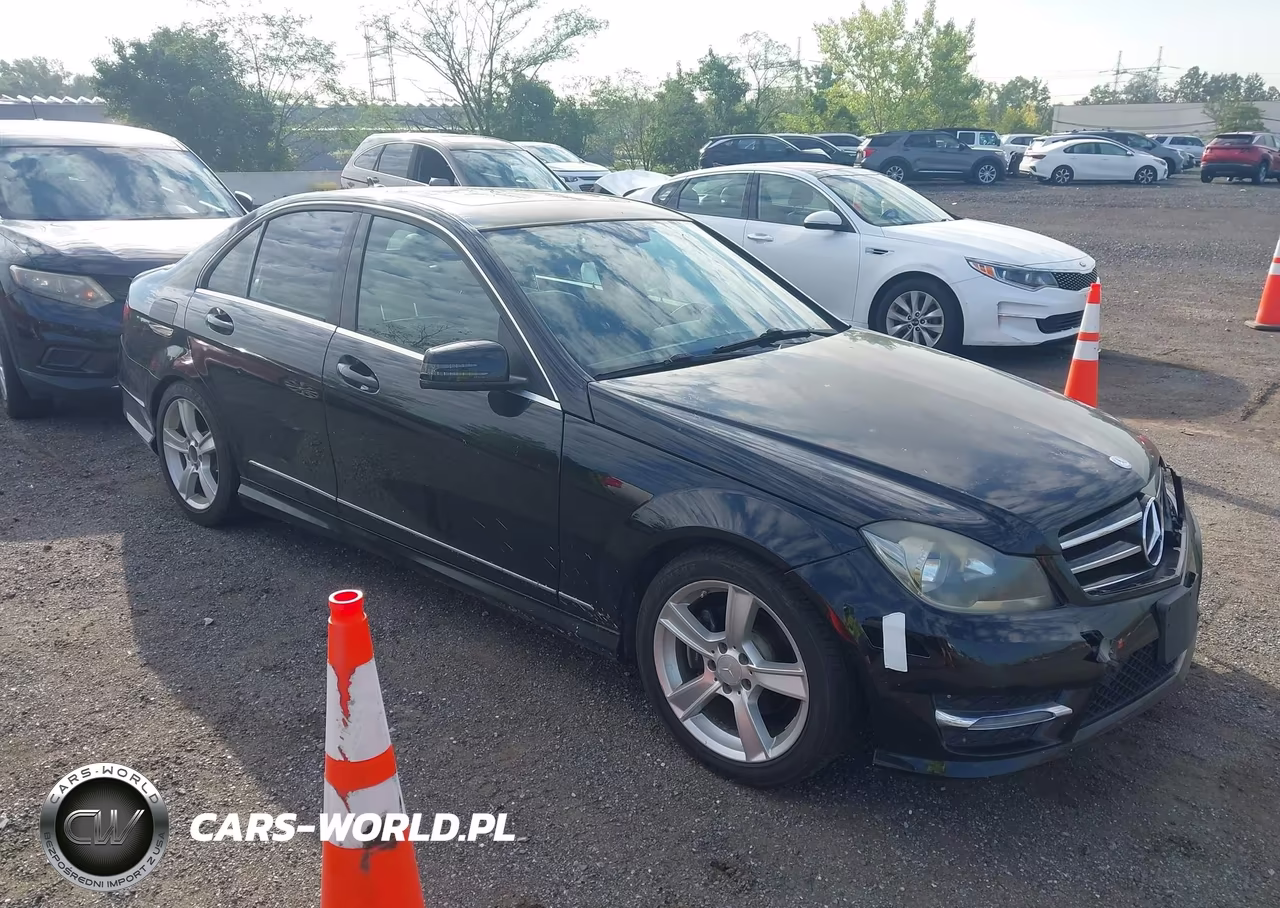 2014 Mercedes-Benz C 250 Sport