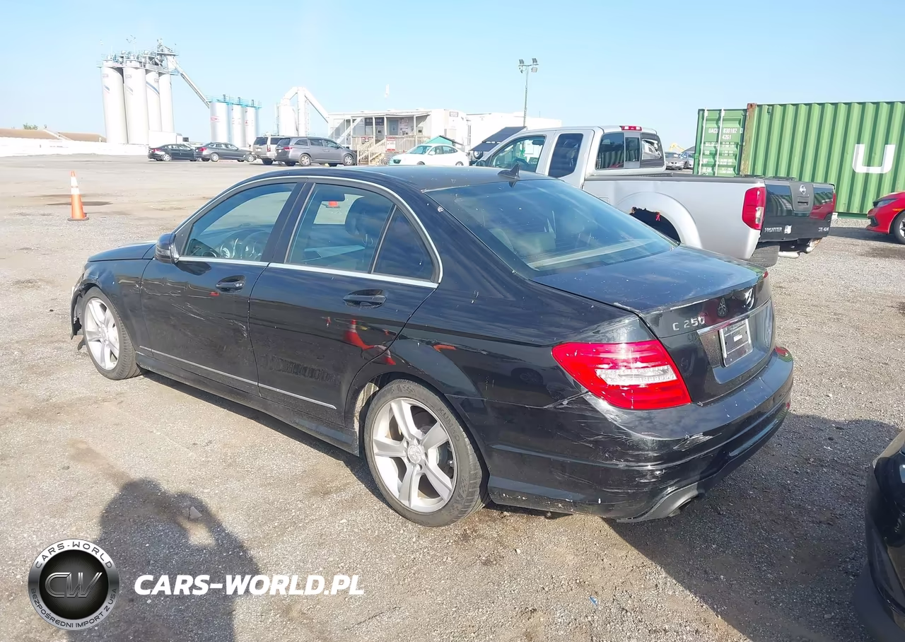 2014 Mercedes-Benz C 250 Sport VIN:WDDGF4HB3EA954694 - 3