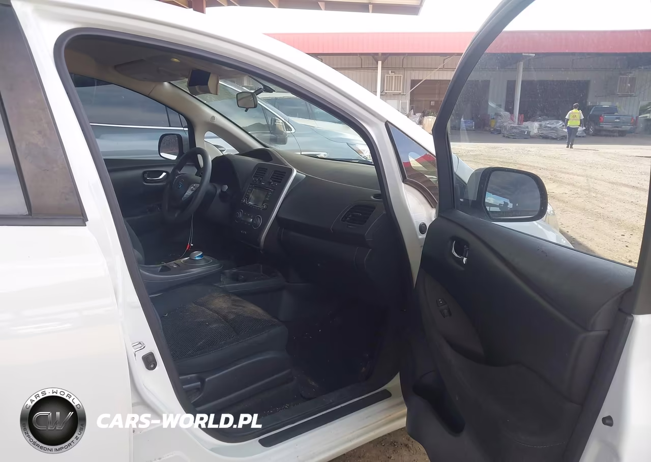 2017 Nissan Leaf S VIN:1N4BZ0CP7HC300450 - 5