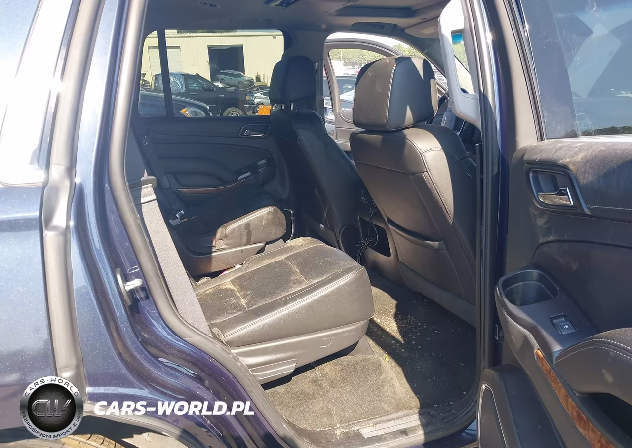 2018 Chevrolet Tahoe Premier VIN:1GNSKCKC2JR250968 - 8