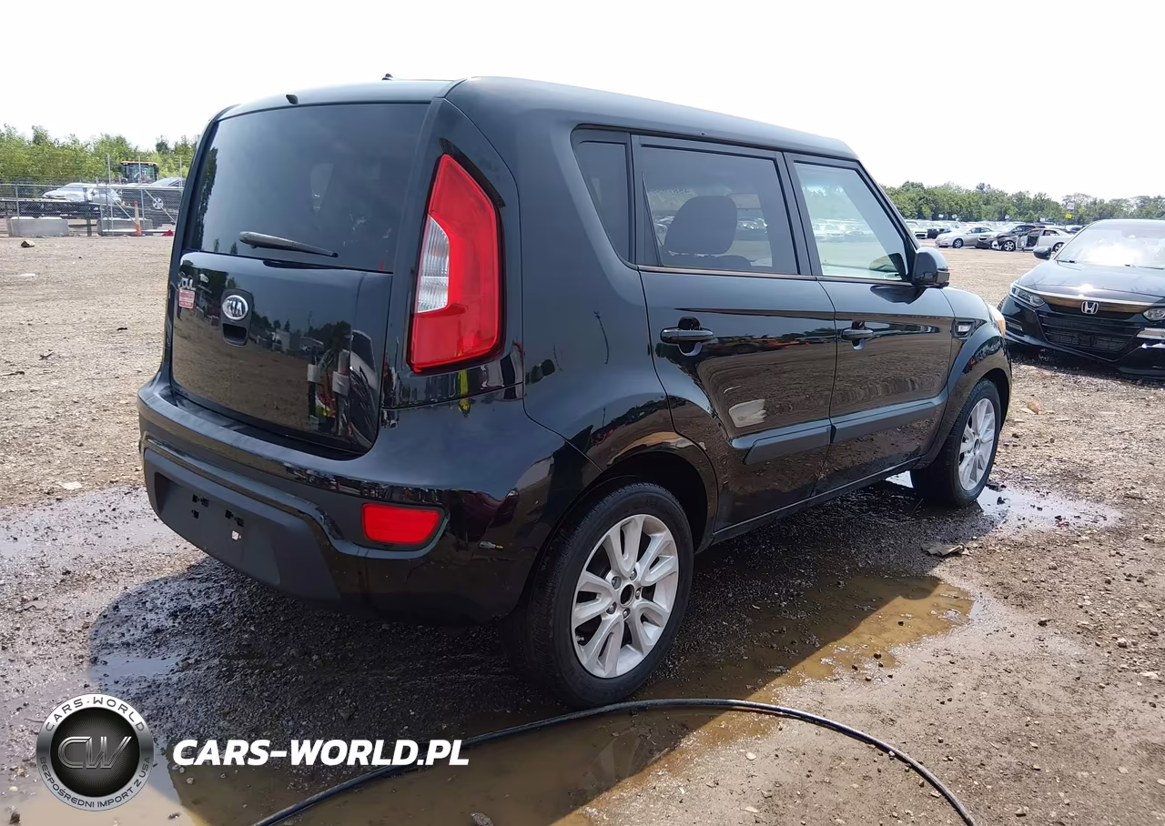 2012 Kia Soul VIN:KNDJT2A56C7747423 - 4