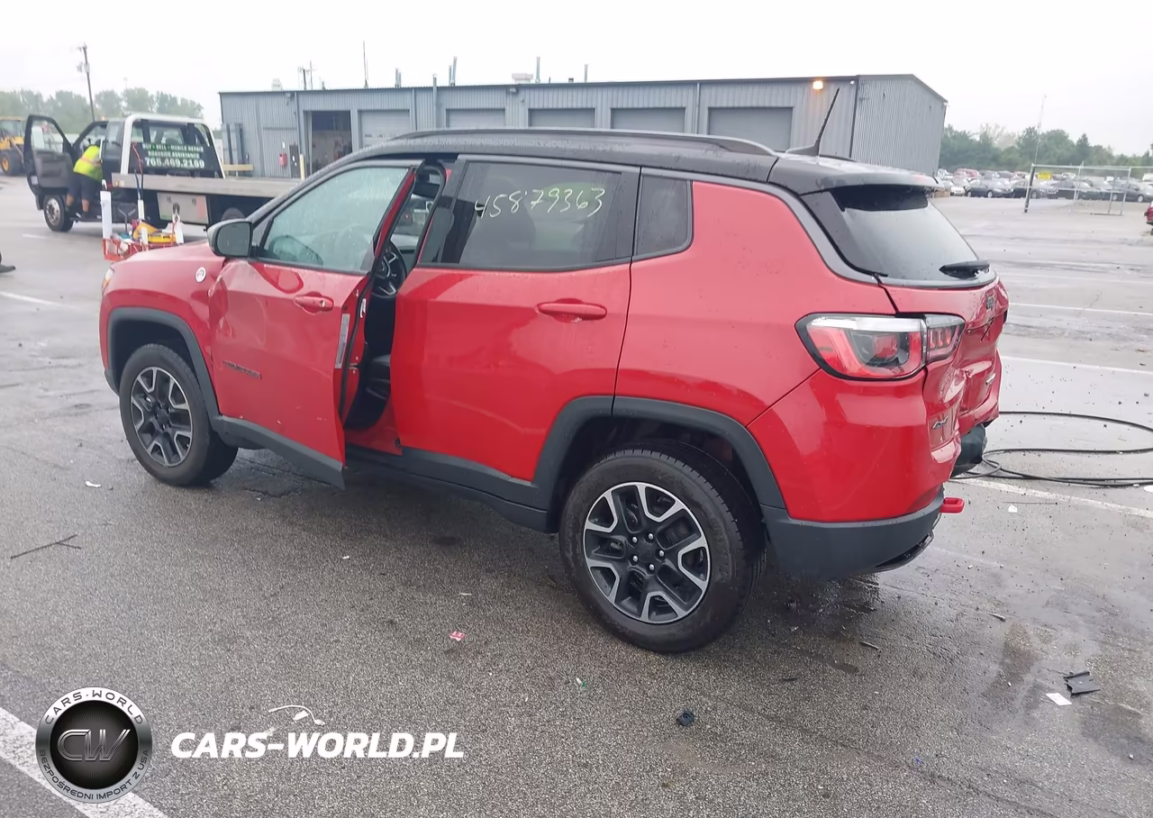2019 Jeep Compass Trailhawk 4X4 VIN:3C4NJDDBXKT671574 - 3