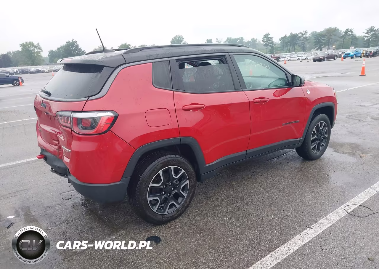 2019 Jeep Compass Trailhawk 4X4 VIN:3C4NJDDBXKT671574 - 4