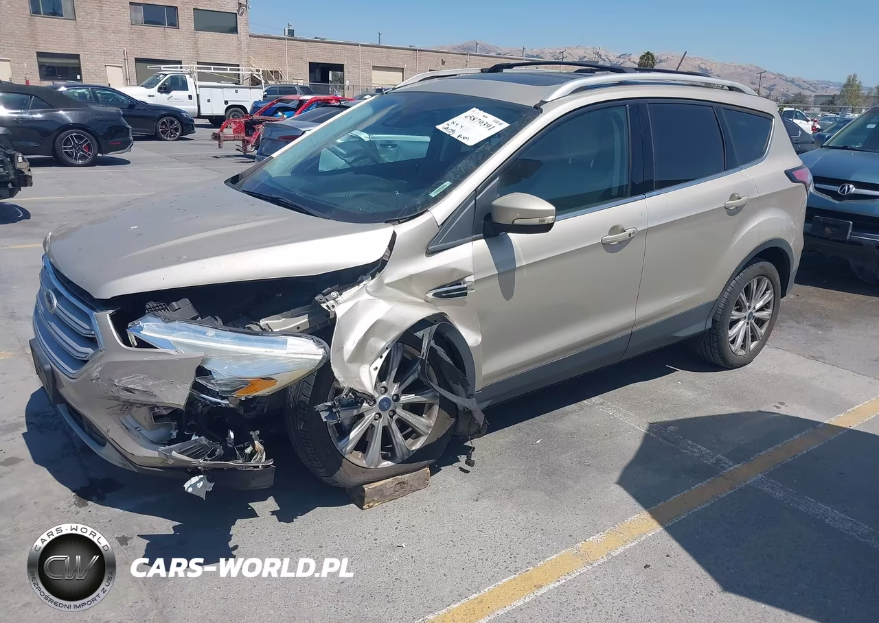 2018 Ford Escape Titanium VIN:1FMCU0J99JUA57155 - 2