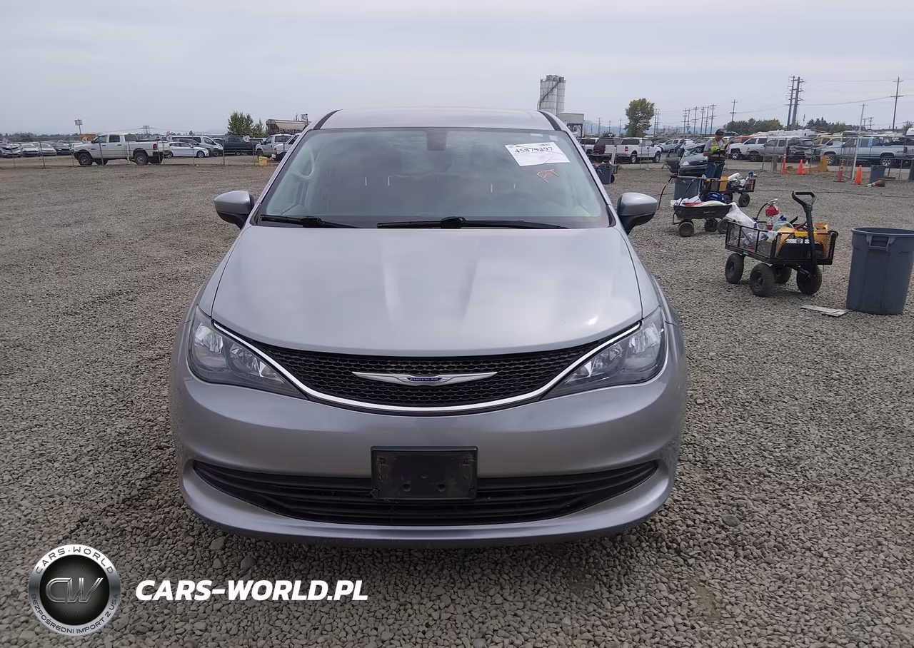 2019 Chrysler Pacifica Lx VIN:2C4RC1CG3KR702058 - 12