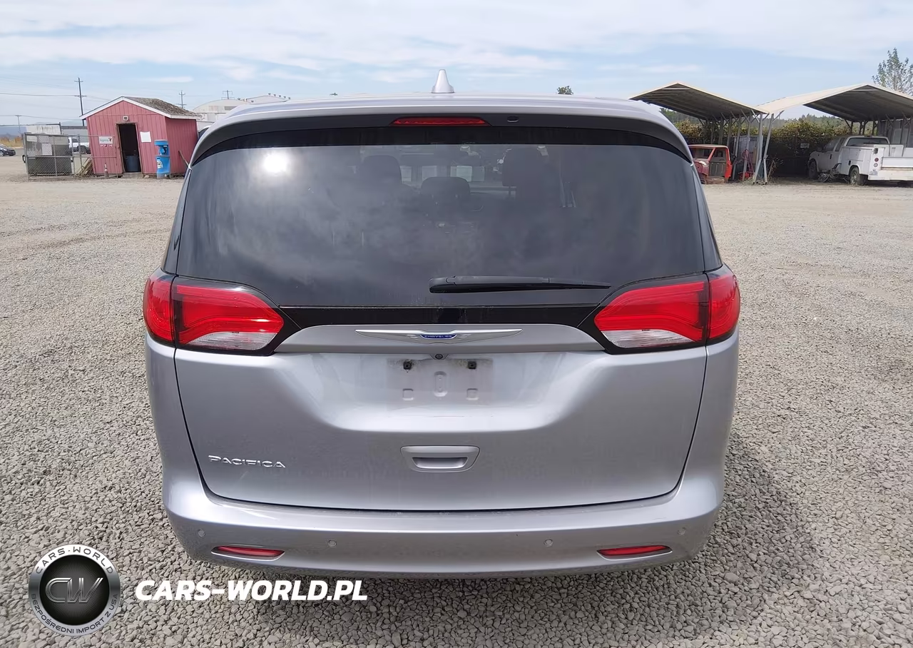 2019 Chrysler Pacifica Lx VIN:2C4RC1CG3KR702058 - 16