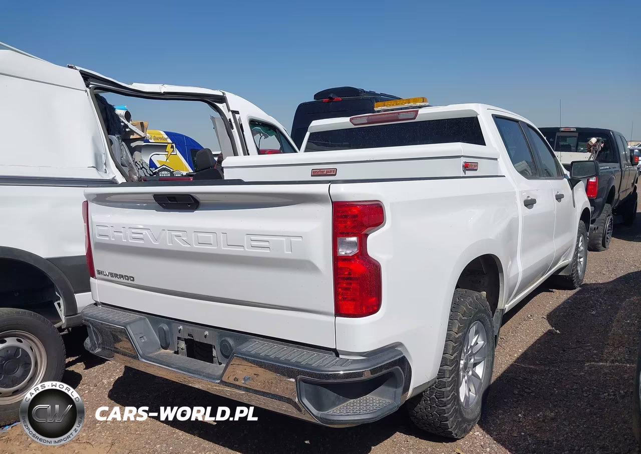2019 Chevrolet Silverado 1500 Work Truck VIN:3GCPWAEH2KG131821 - 4