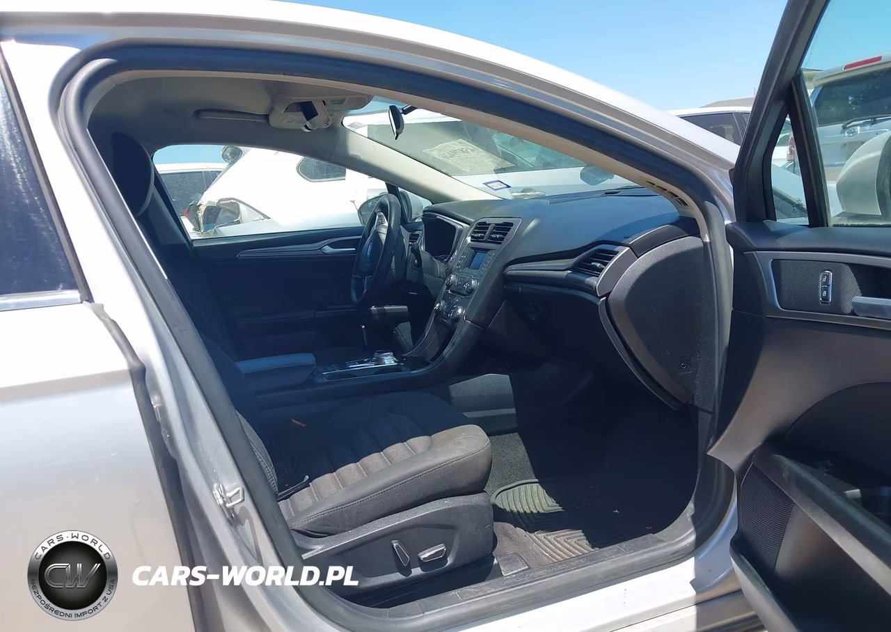2017 Ford Fusion Hybrid Se VIN:3FA6P0LU9HR386634 - 5