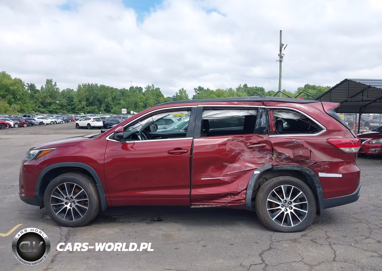 2018 Toyota Highlander Se VIN:5TDJZRFH3JS499340 - 14