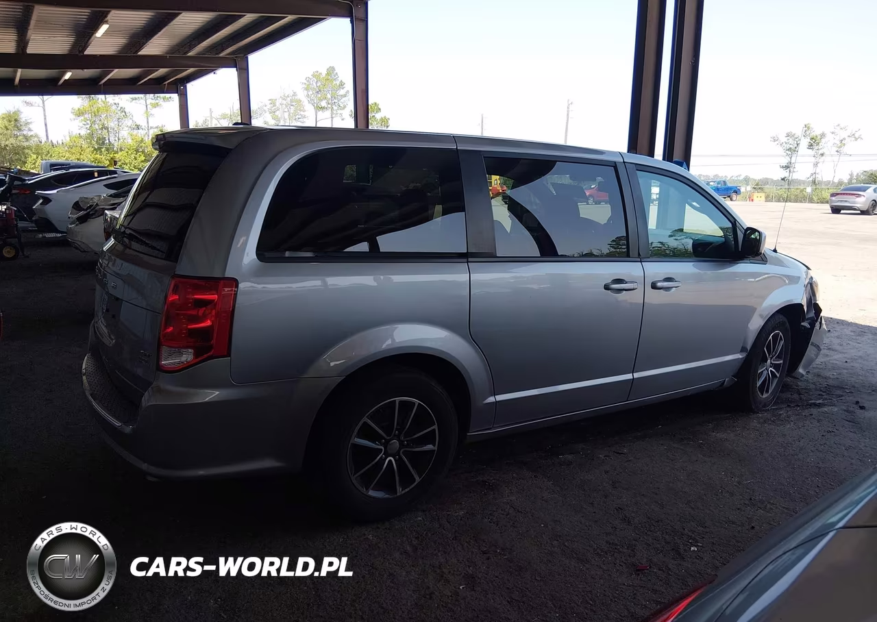 2019 Dodge Grand Caravan Gt VIN:2C4RDGEG0KR640888 - 13