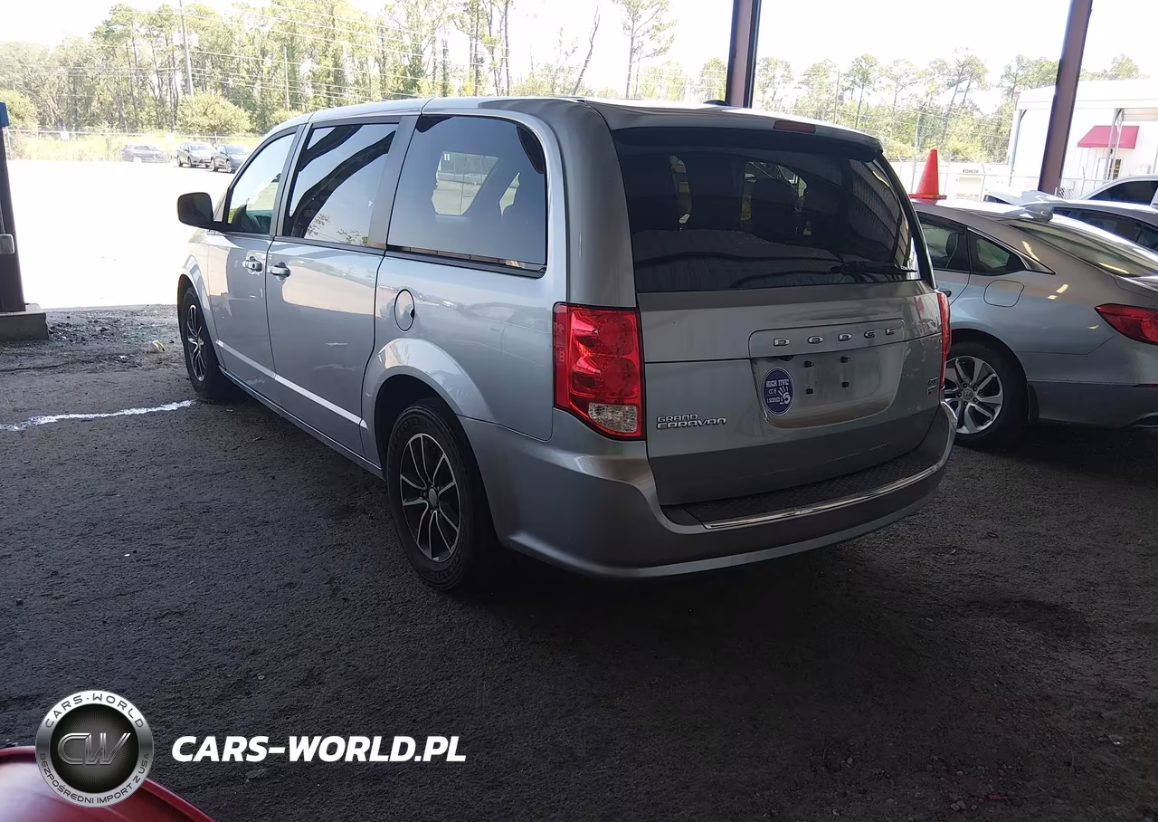 2019 Dodge Grand Caravan Gt VIN:2C4RDGEG0KR640888 - 3