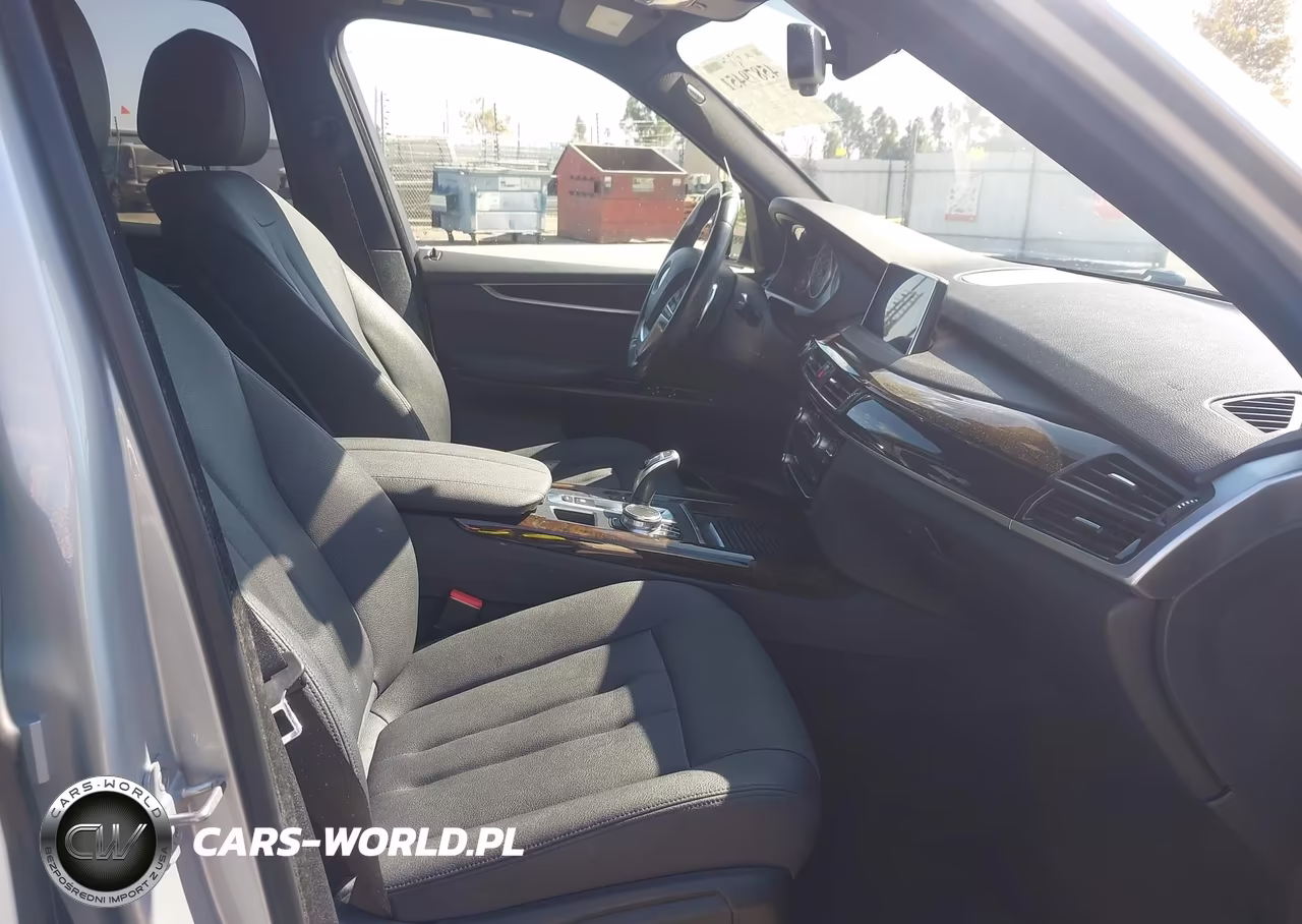 2018 BMW X5 Sdrive35I VIN:5UXKR2C58J0Z16717 - 5