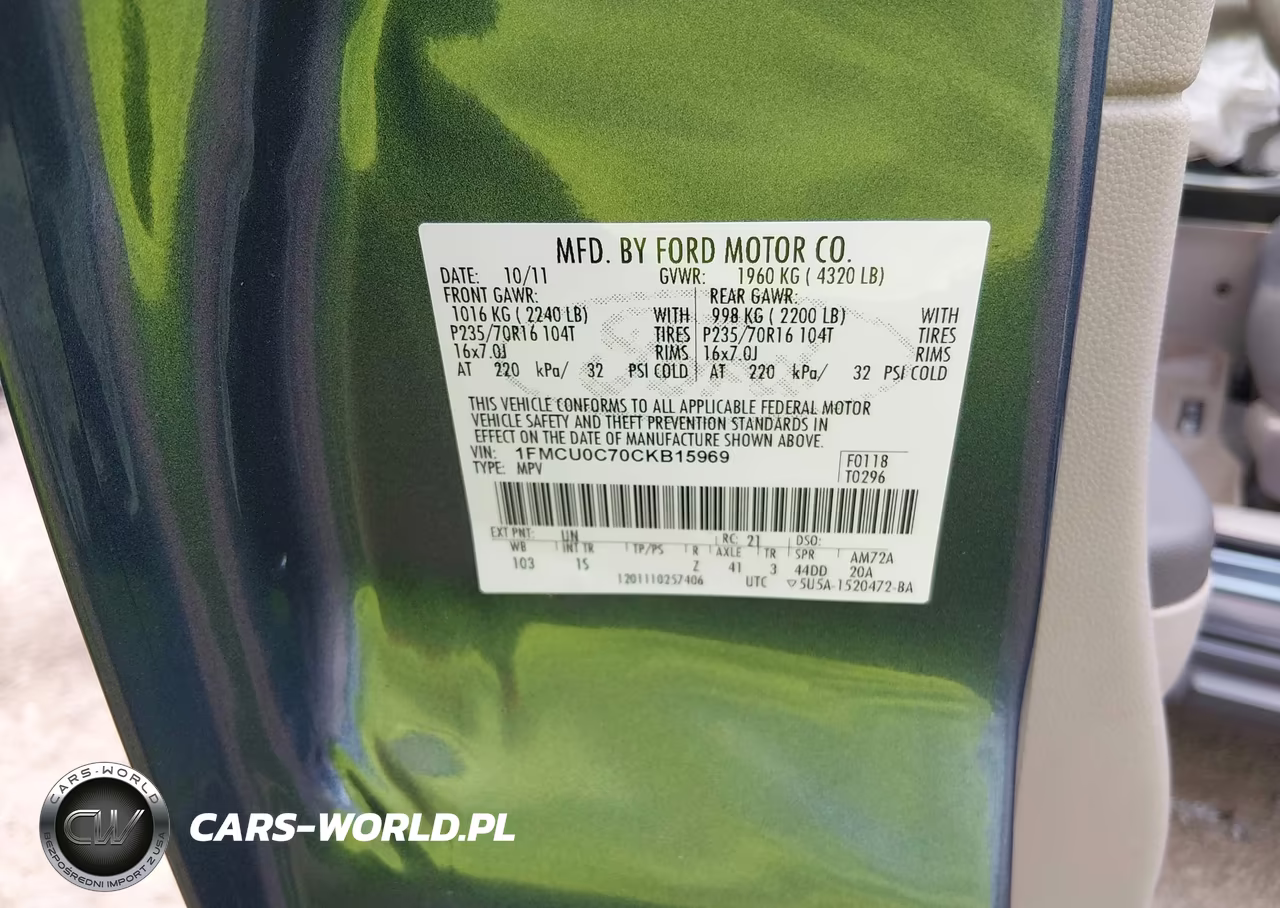 2012 Ford Escape Xls VIN:1FMCU0C70CKB15969 - 9