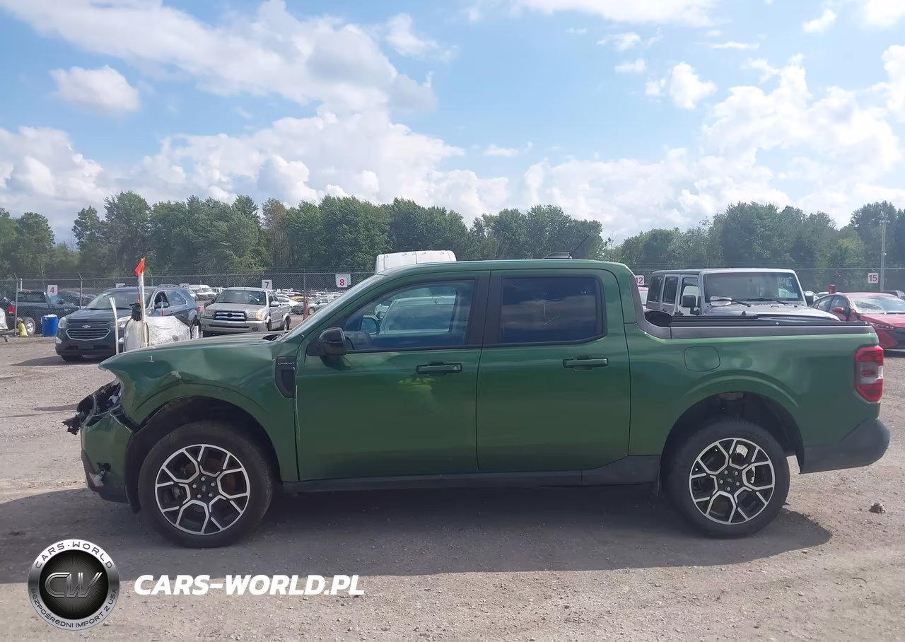 2025 Ford Maverick Lariat VIN:3FTTW8SA2SRB38058 - 14