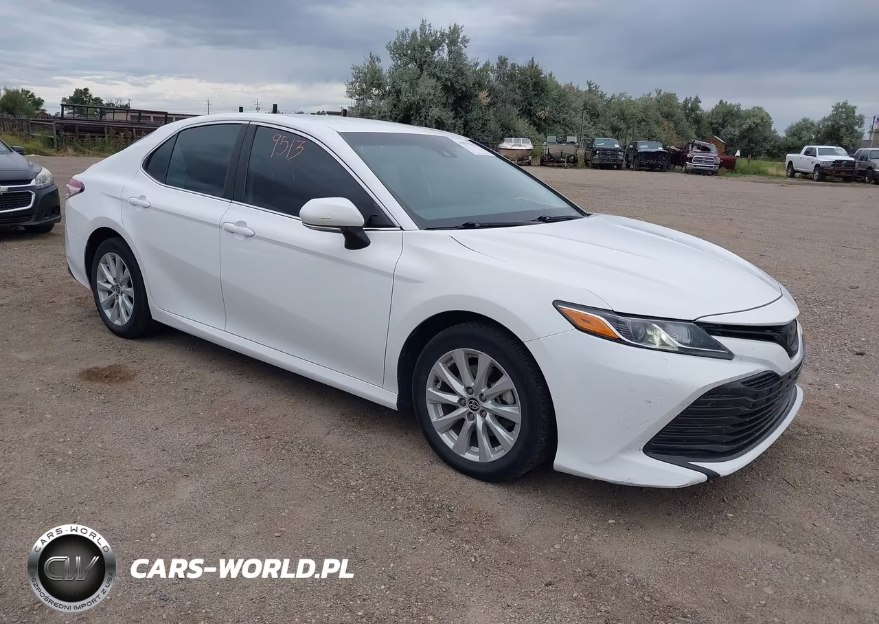 2020 Toyota Camry Le Awd