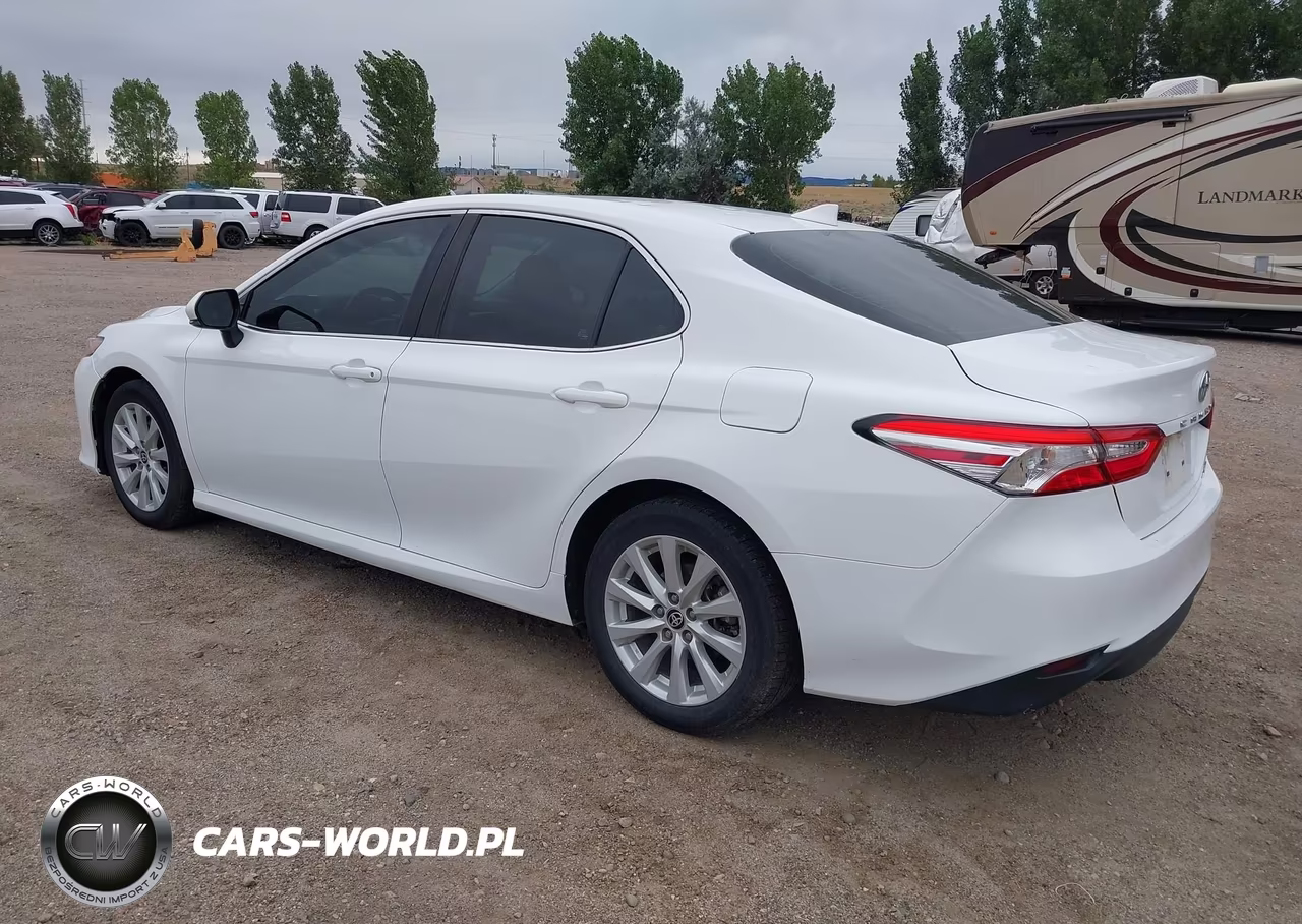 2020 Toyota Camry Le Awd VIN:4T1C11BK2LU018300 - 3