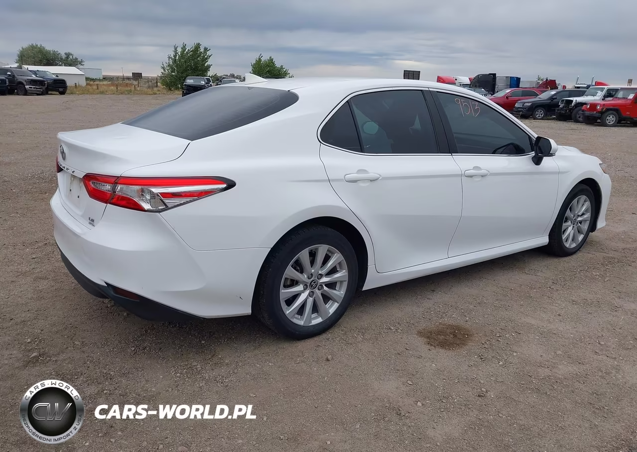 2020 Toyota Camry Le Awd VIN:4T1C11BK2LU018300 - 4
