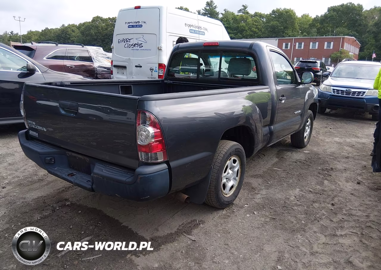 2010 Toyota Tacoma VIN:5TENX4CN7AZ679587 - 4