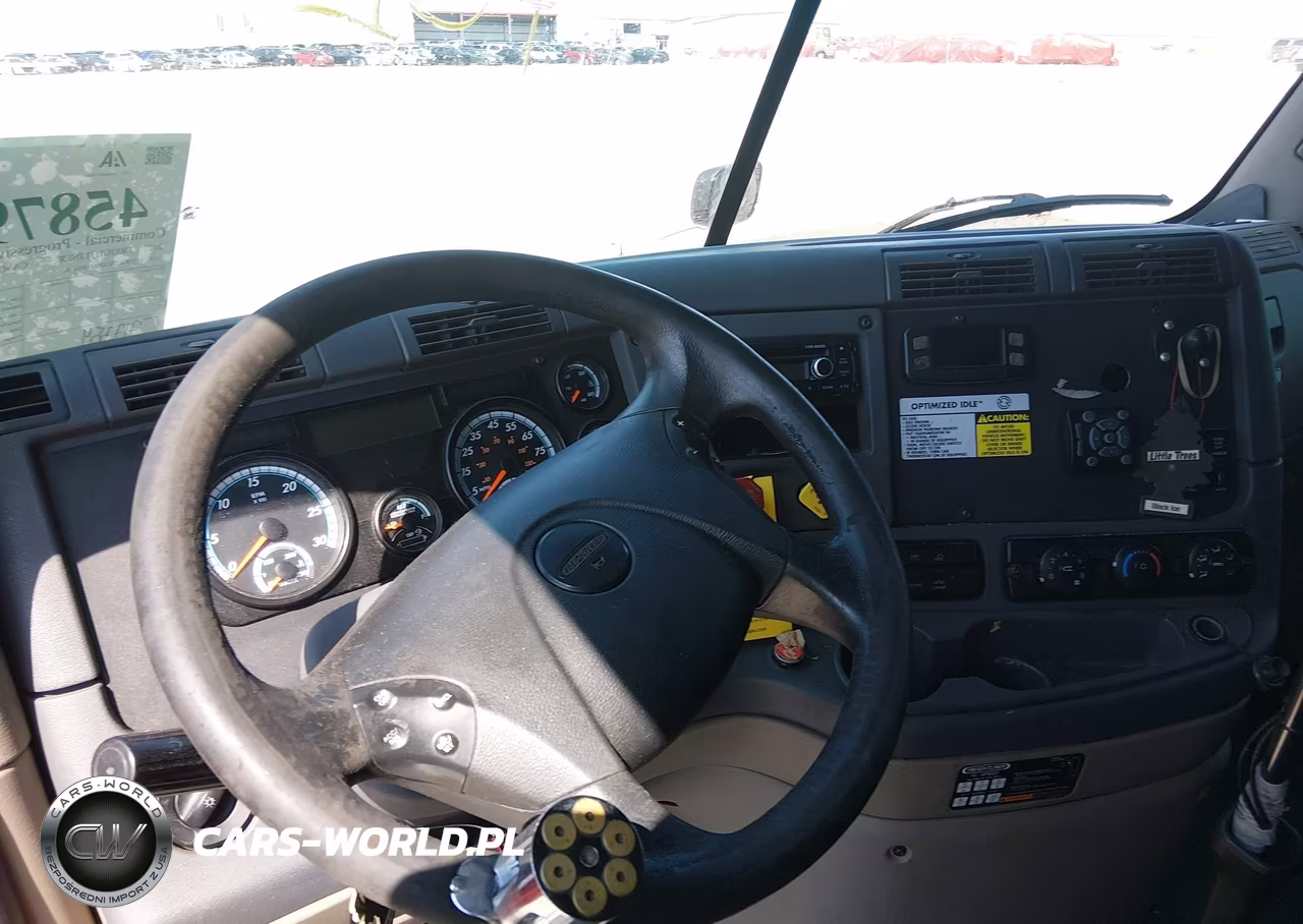 2017 Freightliner Cascadia 125 VIN:1FUJGLDRXHLHW0470 - 17
