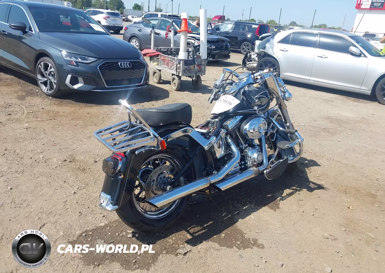 2010 Harley-Davidson Flstc VIN:1HD1BW518AB041368 - 4