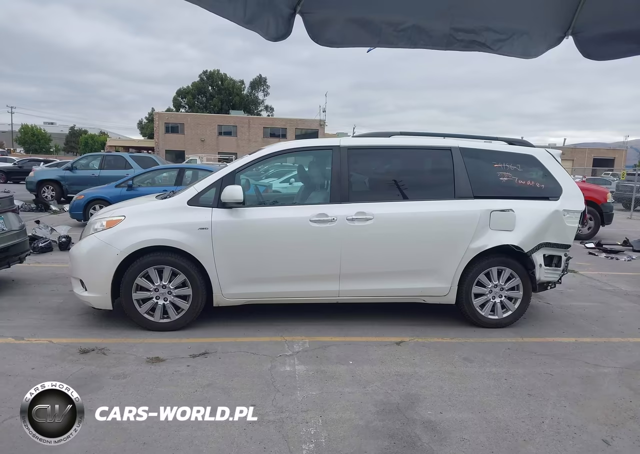 2017 Toyota Sienna Xle 7 Passenger VIN:5TDDZ3DC2HS169961 - 15