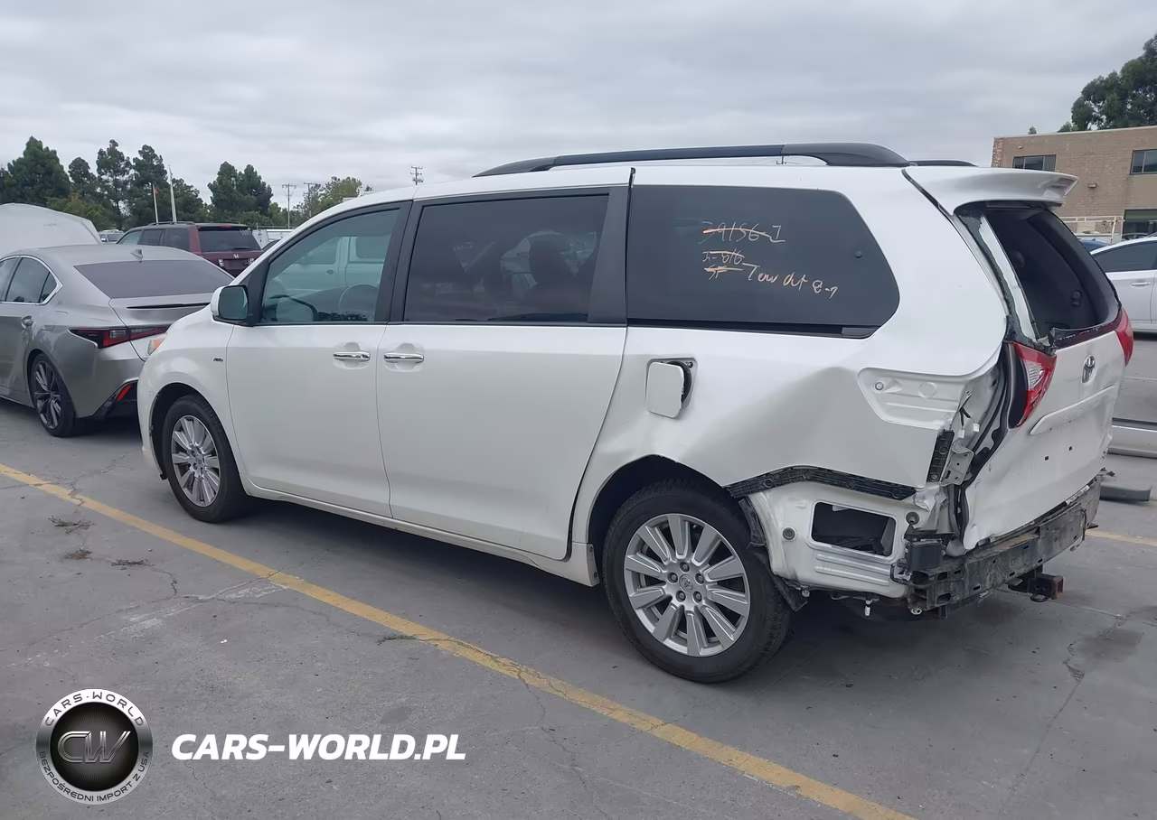 2017 Toyota Sienna Xle 7 Passenger VIN:5TDDZ3DC2HS169961 - 3